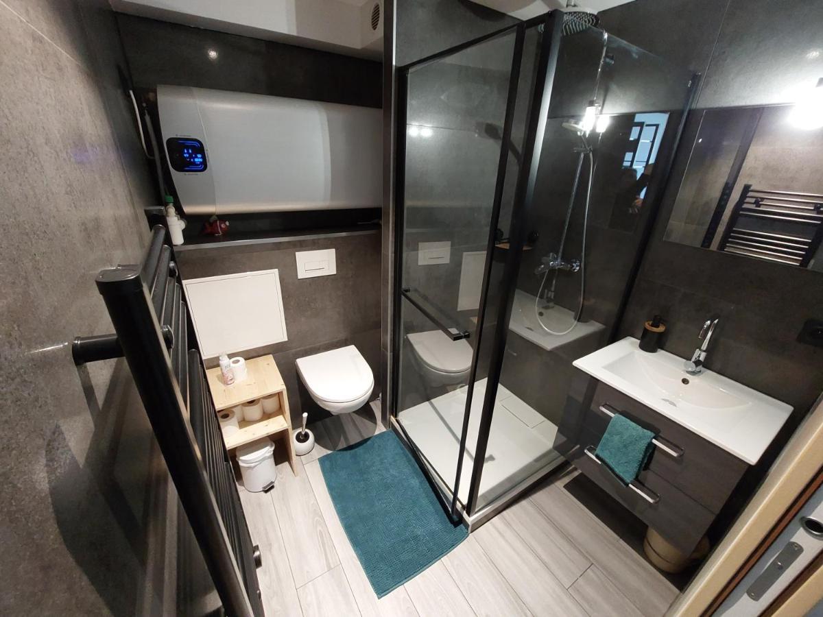 Studio Apartment ชองเบรี ภายนอก รูปภาพ