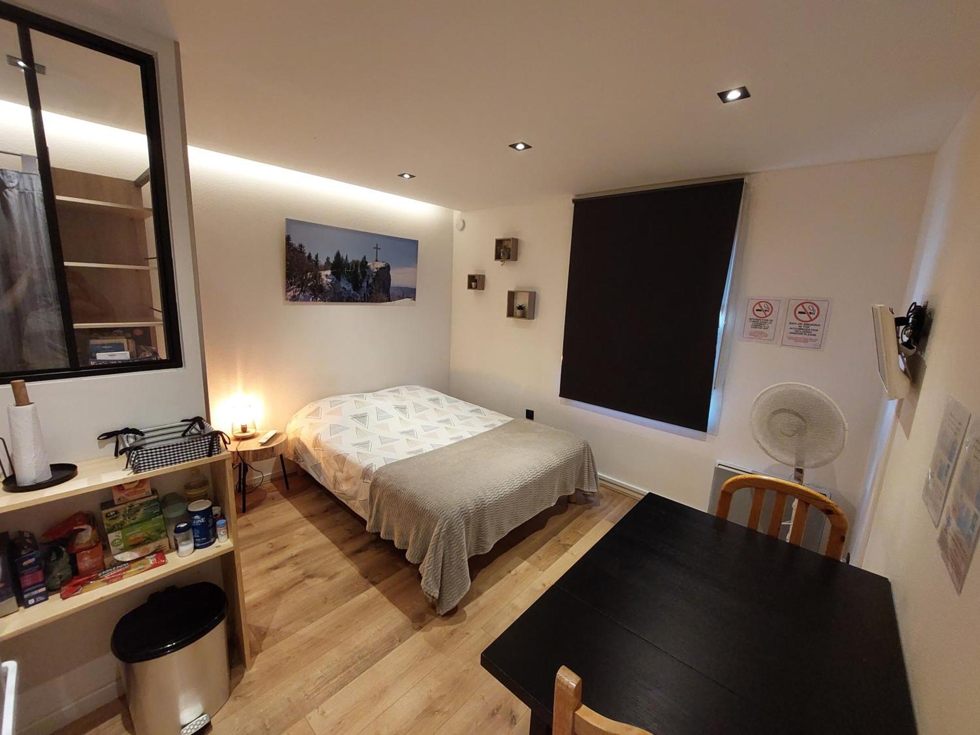 Studio Apartment ชองเบรี ภายนอก รูปภาพ